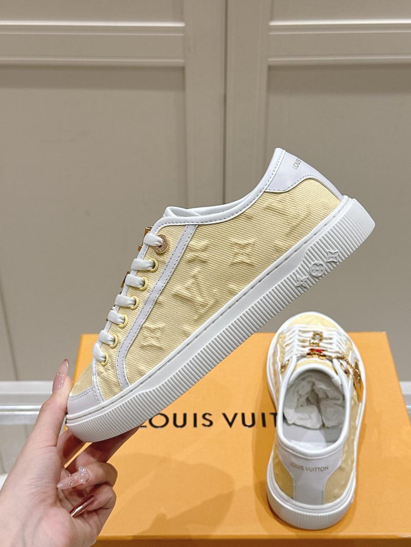 Louis Vuitton Unisex Sneakers SLU41503
