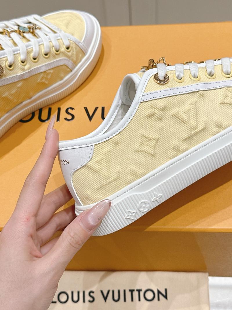 Louis Vuitton Unisex Sneakers SLU41503