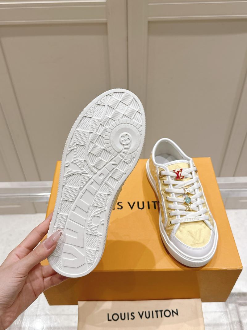 Louis Vuitton Unisex Sneakers SLU41503