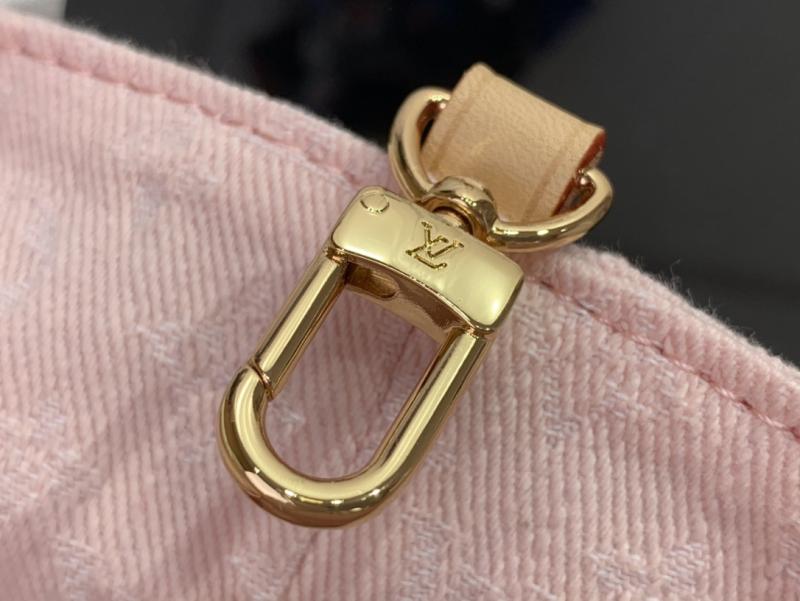 Louis Vuitton Venice M13031