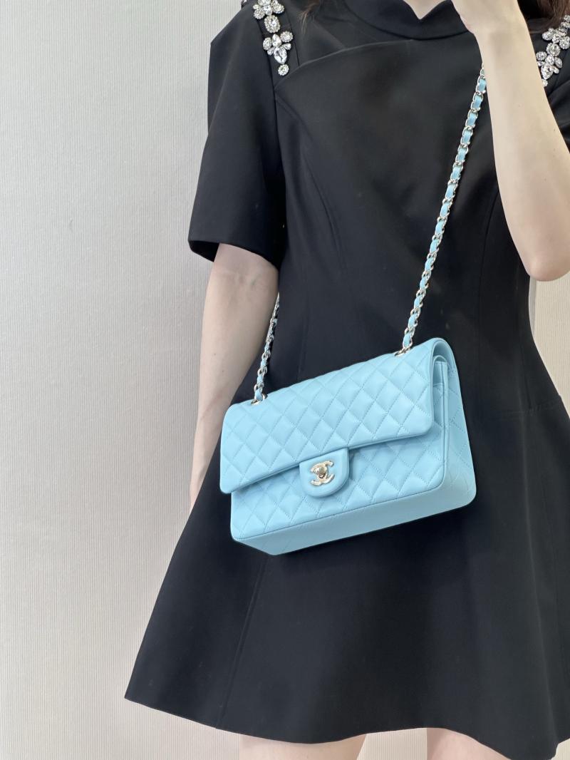 Medium Chanel Lambskin Flap Bag Blue A01112