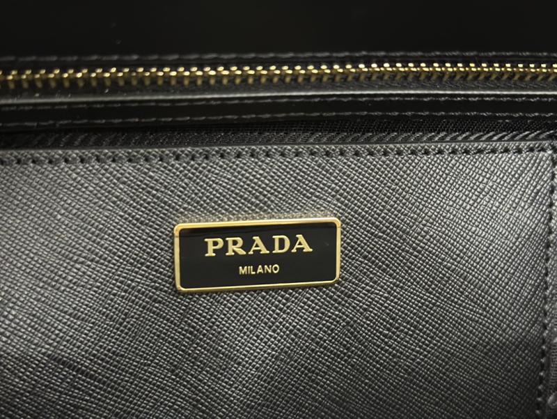 Medium Prada Galleria Saffiano leather bag Black 1BA863