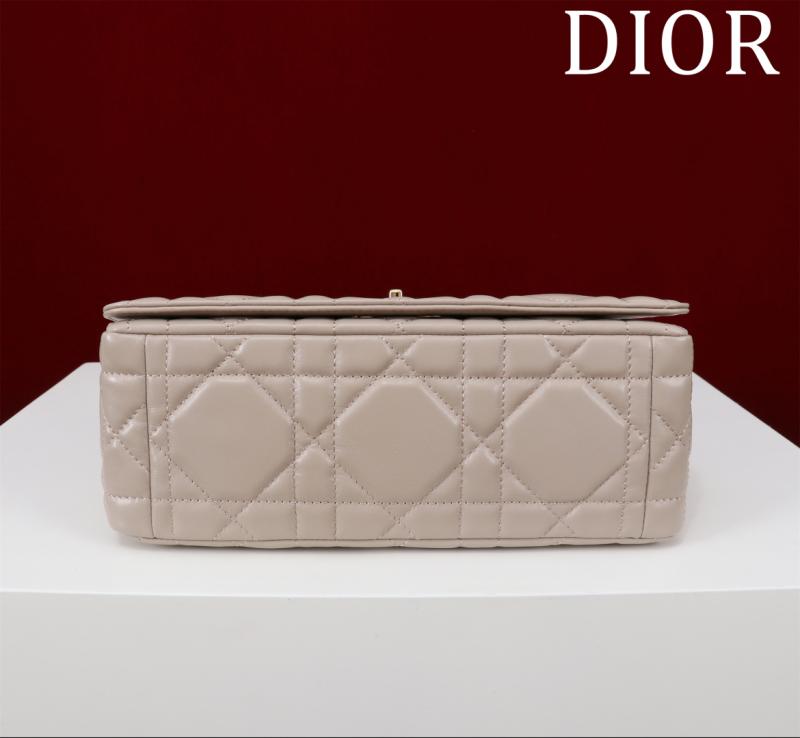 Medium Soft Dior Caro Bag Beige M9253