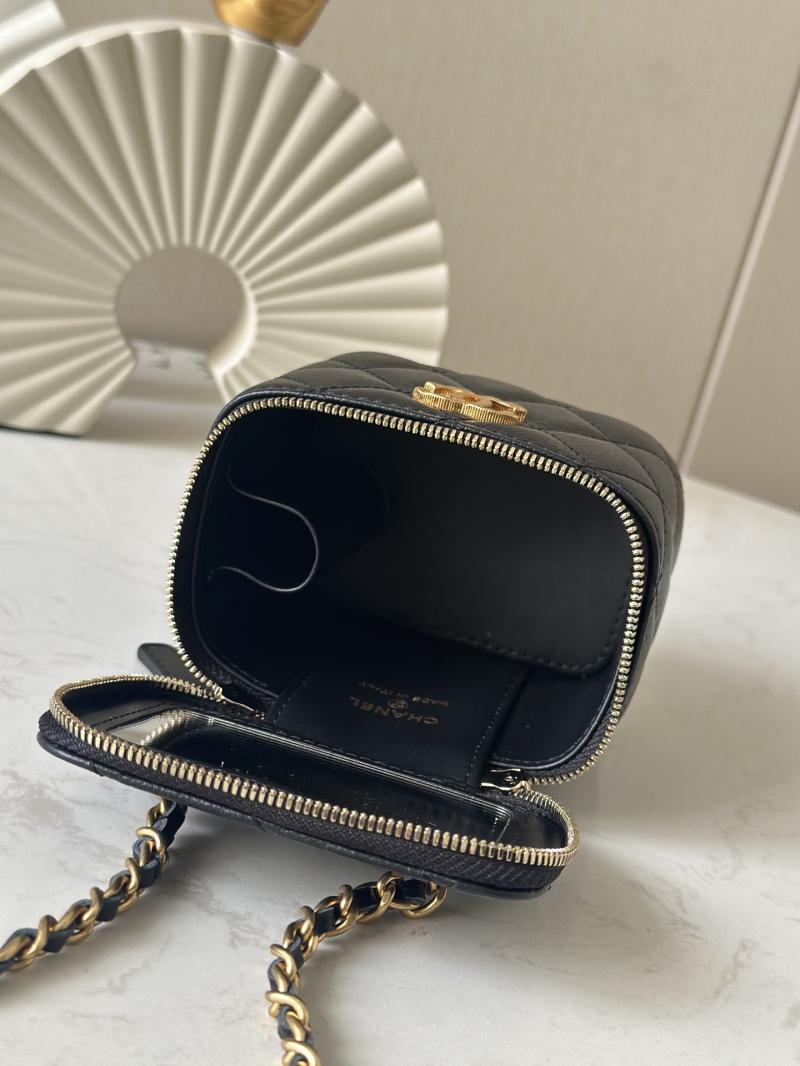 Mini Chanel Vanity Case Black A66044