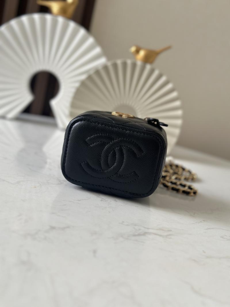 Mini Chanel Vanity Case Black A66044
