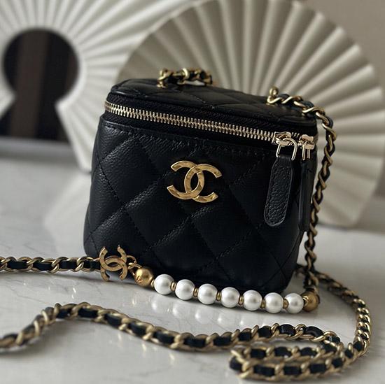 Mini Chanel Vanity Case Black A66044