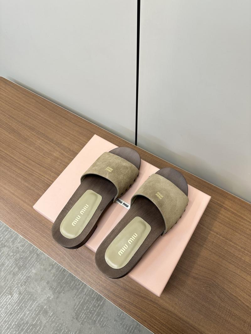 Miu Miu Sandals SMS41804