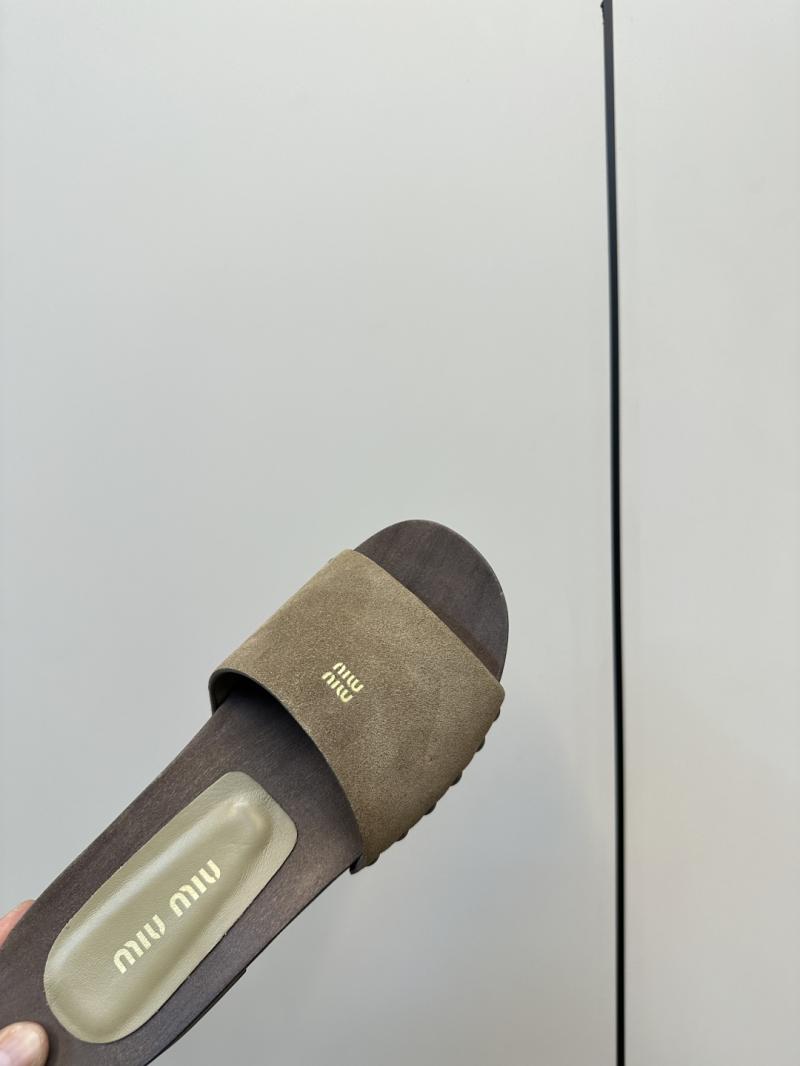 Miu Miu Sandals SMS41804