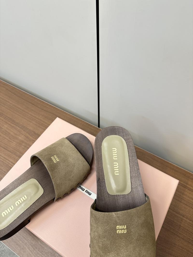 Miu Miu Sandals SMS41804