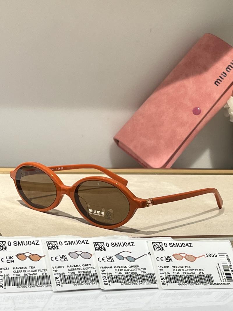 Miu Miu Sunglasses SMU04Z