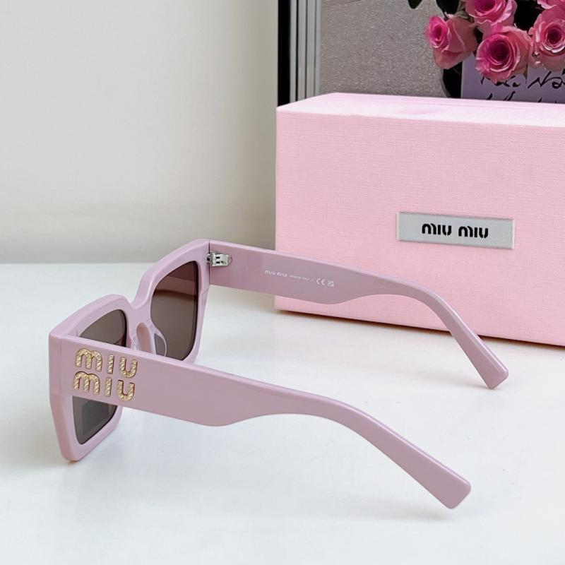 Miu Miu Sunglasses SMU07S