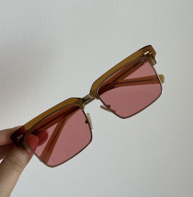 Miu Miu Sunglasses SMU10Z