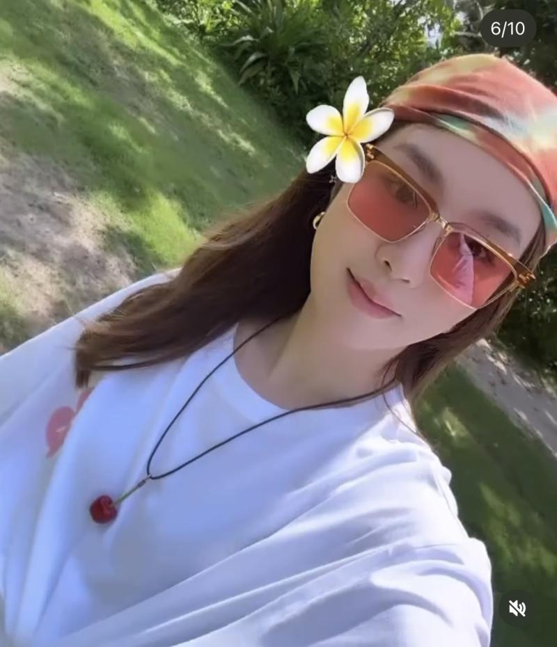 Miu Miu Sunglasses SMU10Z
