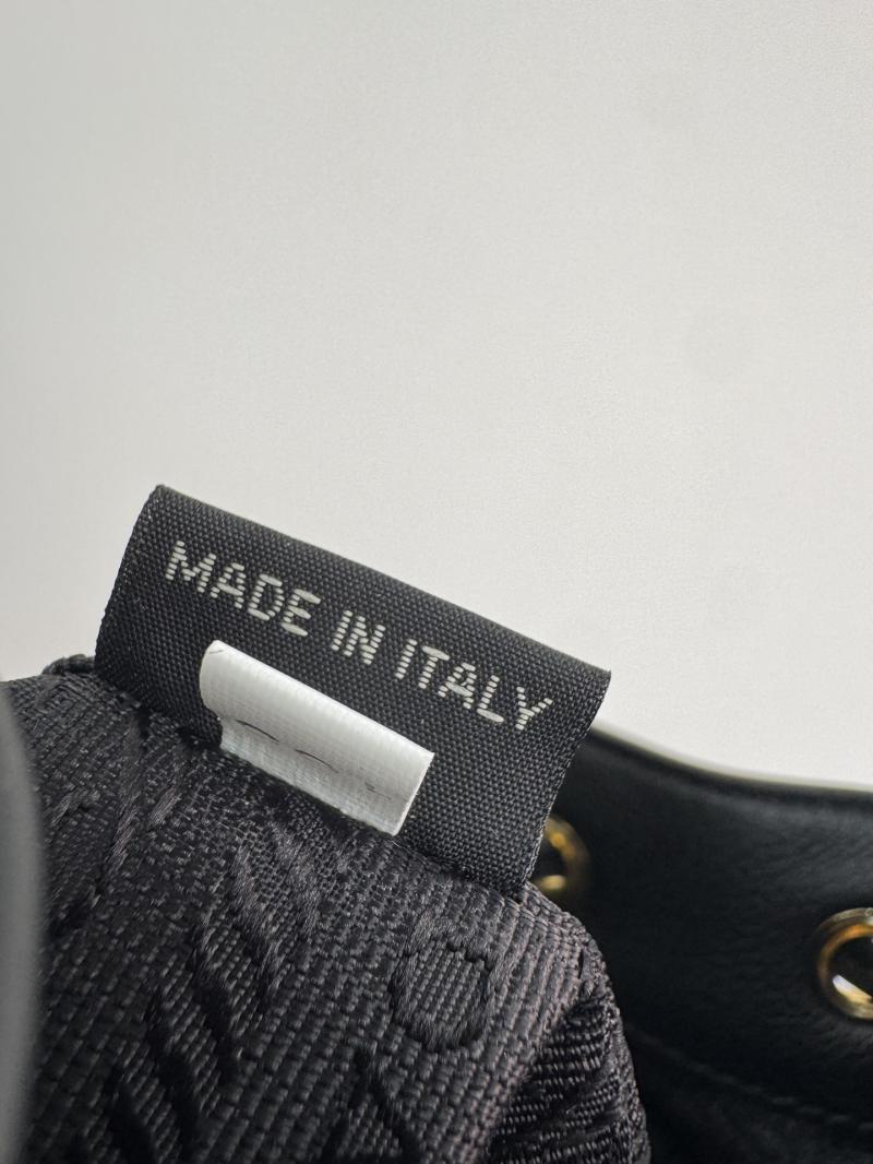 Prada Leather mini bag Black 1BE067