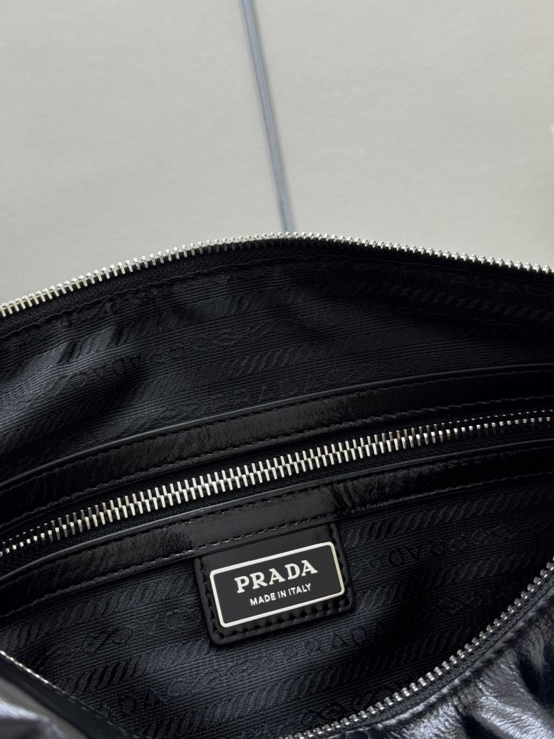 Prada Leather shoulder bag Black 2VH187