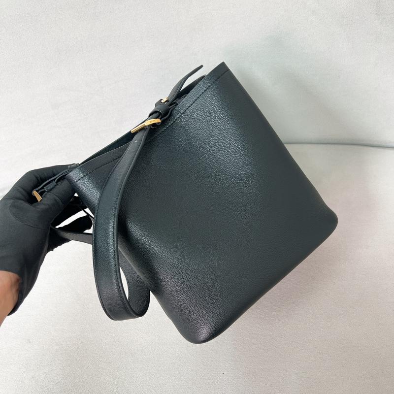 Prada Medium leather bag Black 1BE080