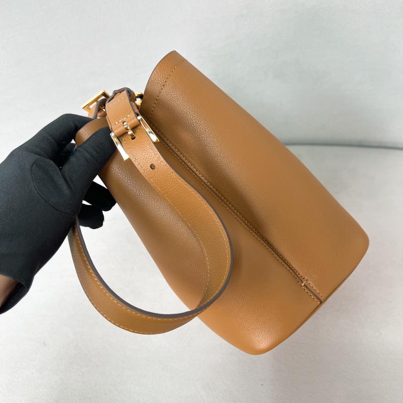 Prada Medium leather bag Caramel 1BE080