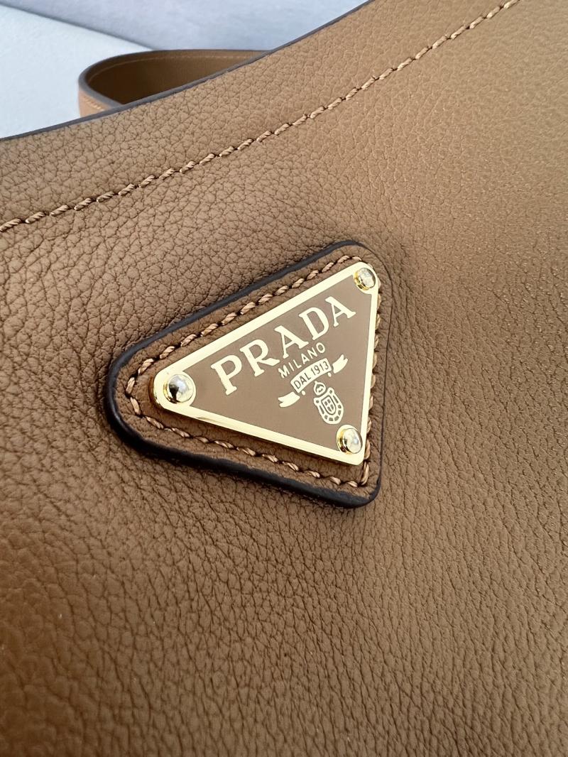 Prada Medium leather bag Caramel 1BE080