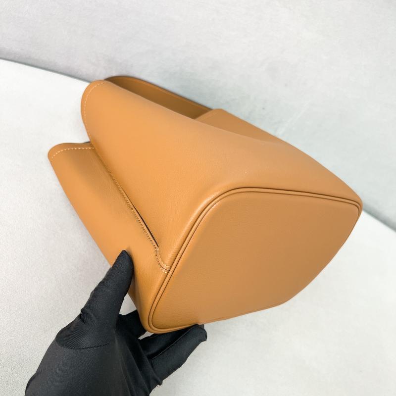 Prada Medium leather bag Caramel 1BE080