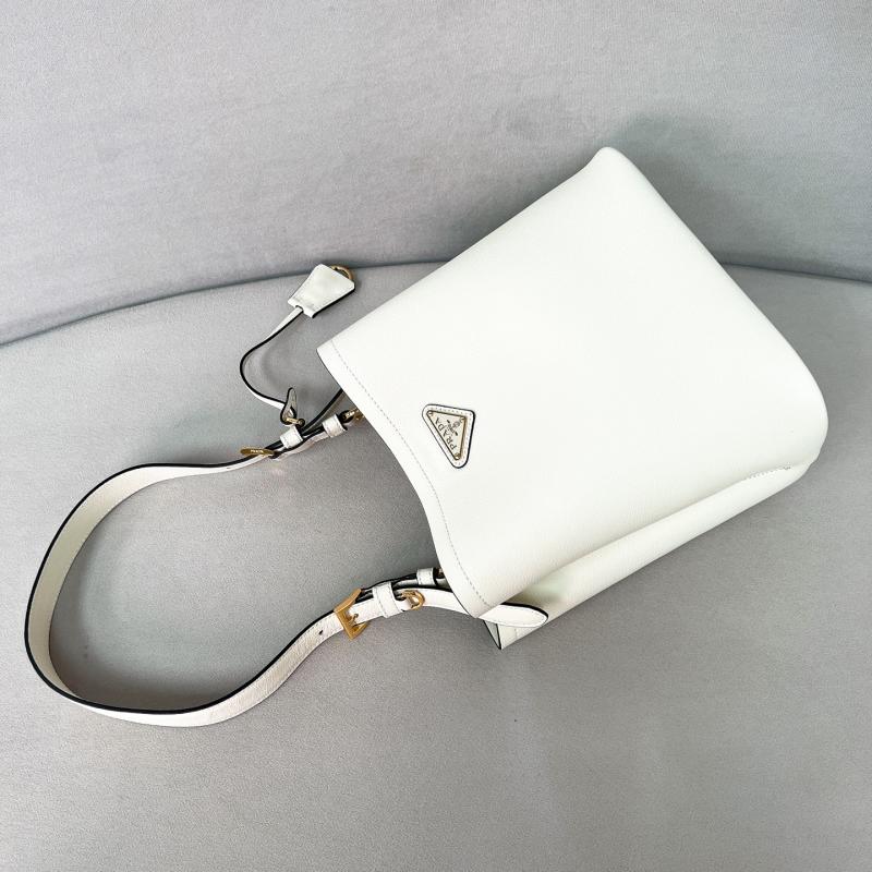 Prada Medium leather bag White 1BE080