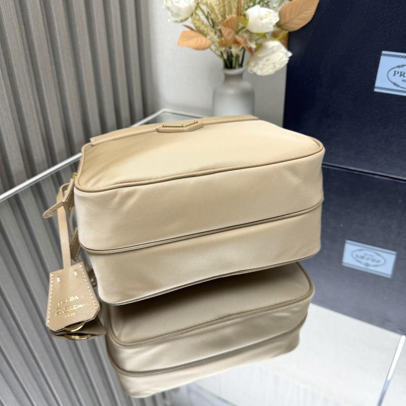 Prada Re-Edition 1978 mini shoulder bag Beige 1BH218