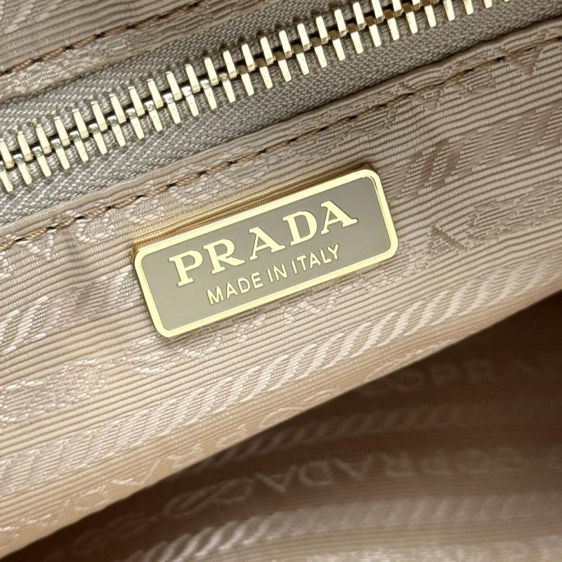 Prada Re-Edition 1978 mini shoulder bag Beige 1BH218