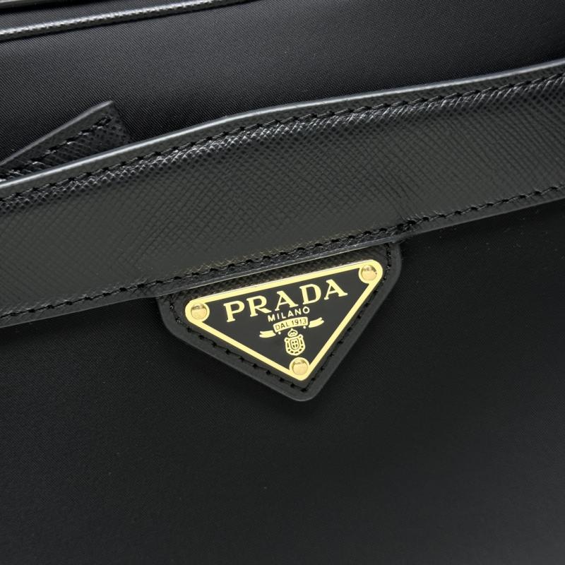 Prada Re-Edition 1978 mini shoulder bag Black1BH218