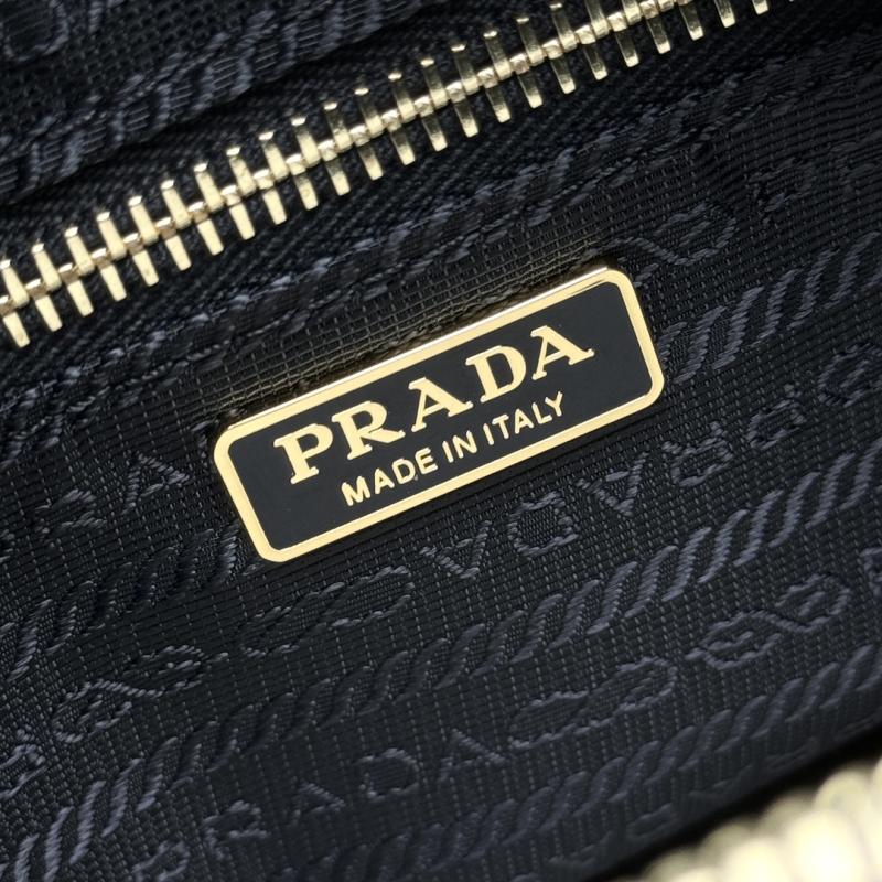 Prada Re-Edition 1978 mini shoulder bag Black1BH218
