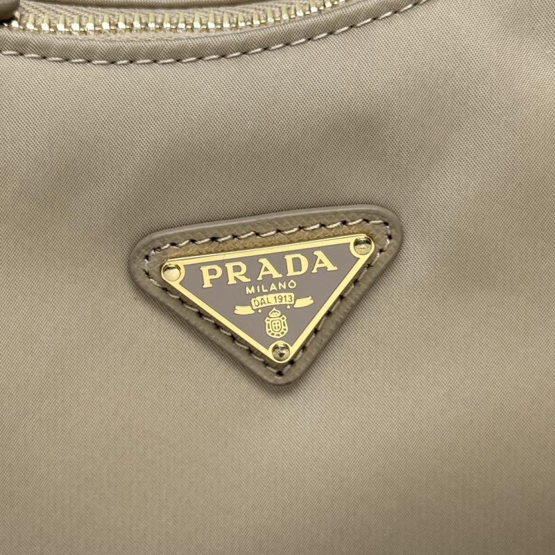 Prada Re-Edition 2005 mini bag Beige 1N204M