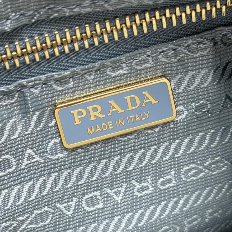 Prada Re-Edition 2005 mini bag Blue 1N204M