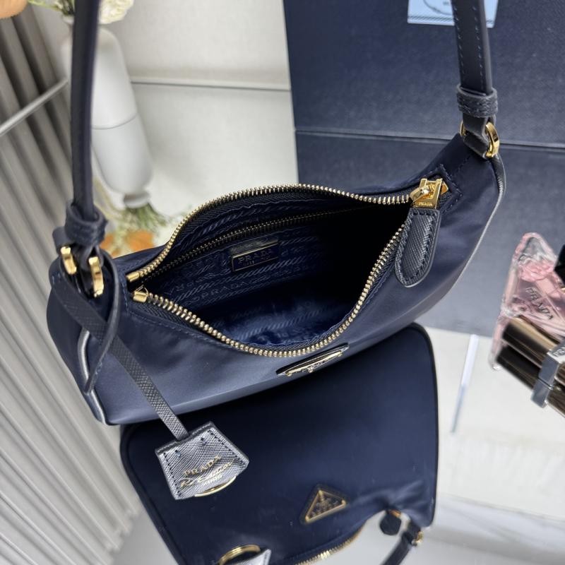 Prada Re-Edition 2005 mini bag Navy1N204M