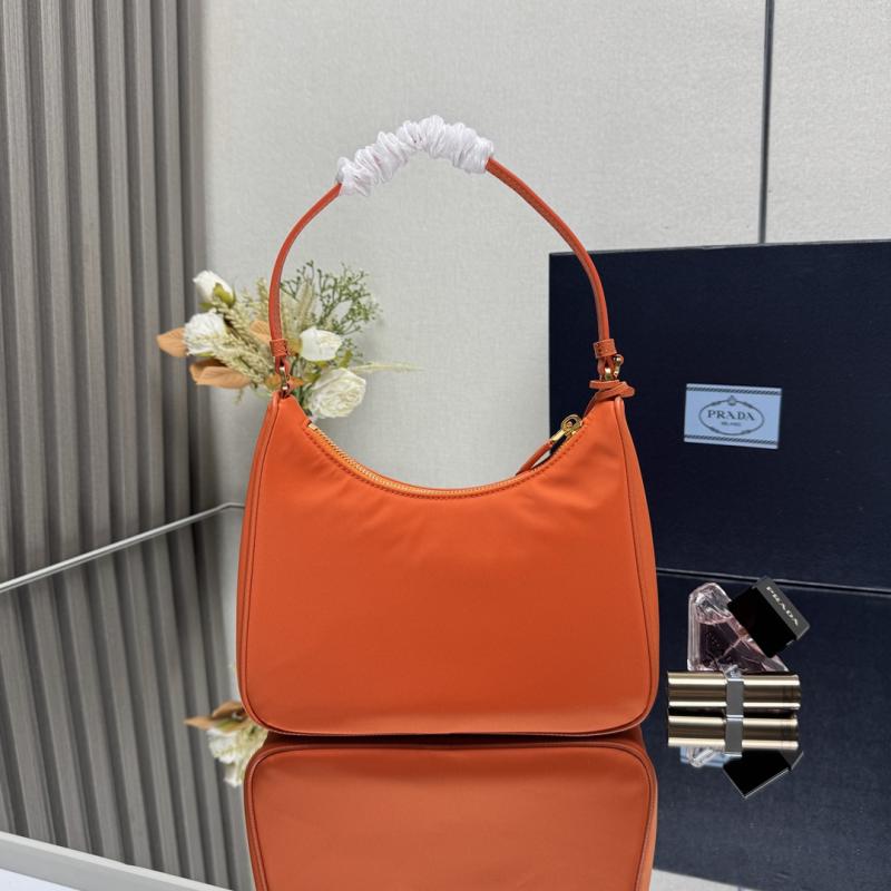 Prada Re-Edition 2005 mini bag Orange 1N204M