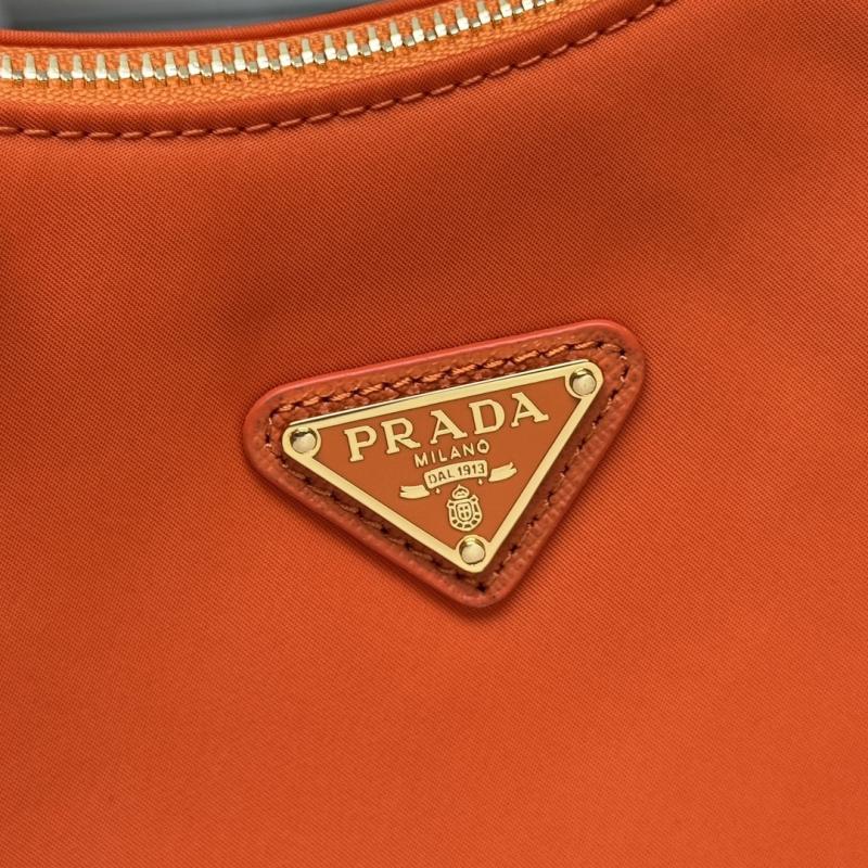 Prada Re-Edition 2005 mini bag Orange 1N204M
