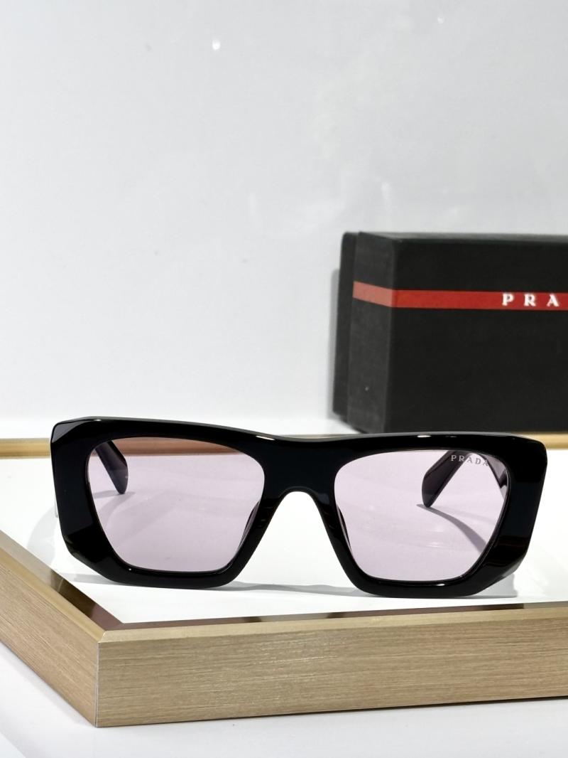 Prada Sunglasses SPR B18-1