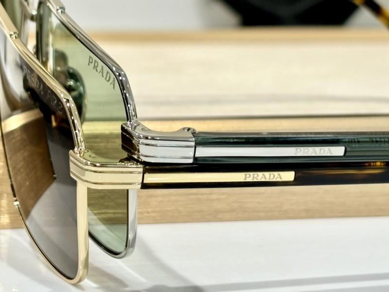 Prada Sunglasses SPRA57S