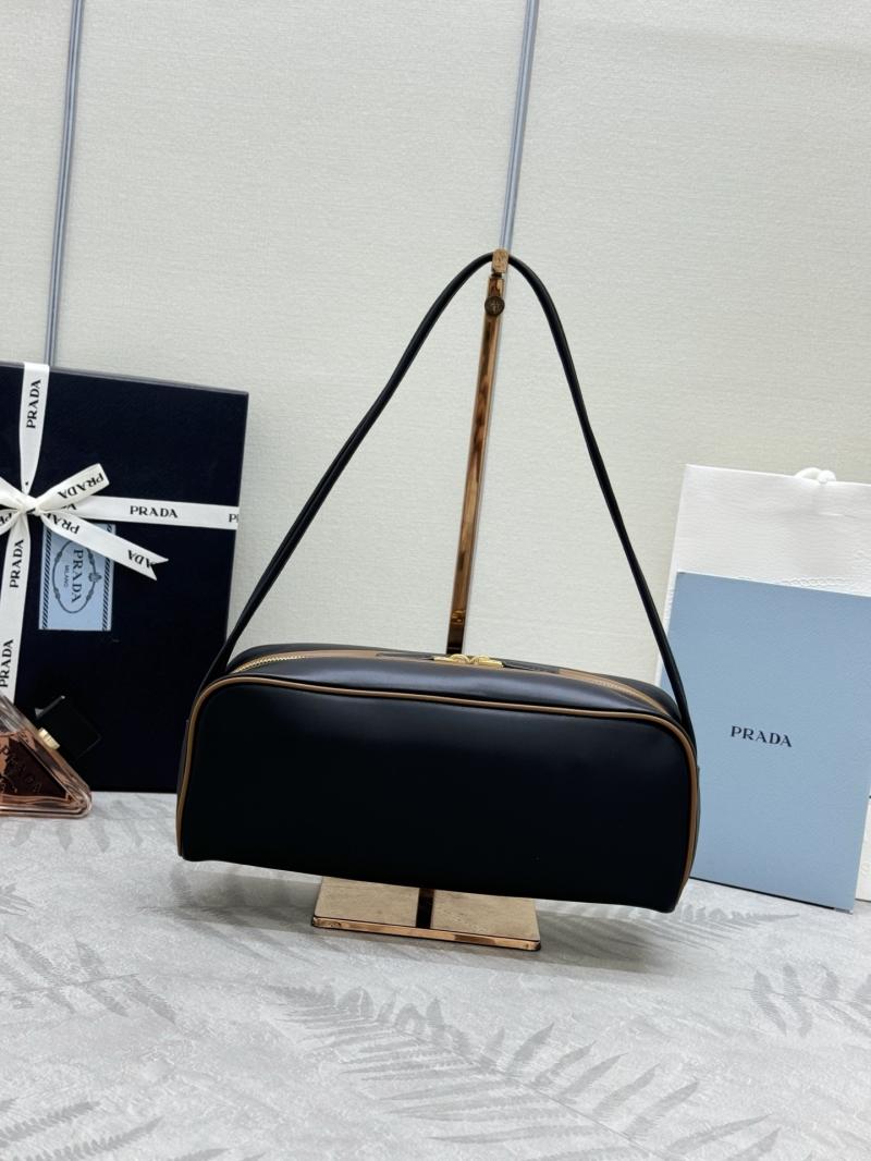 Prada Swing Leather shoulder bag Black 1BC249