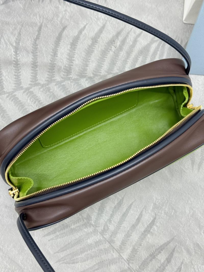 Prada Swing Leather shoulder bag Green 1BC249