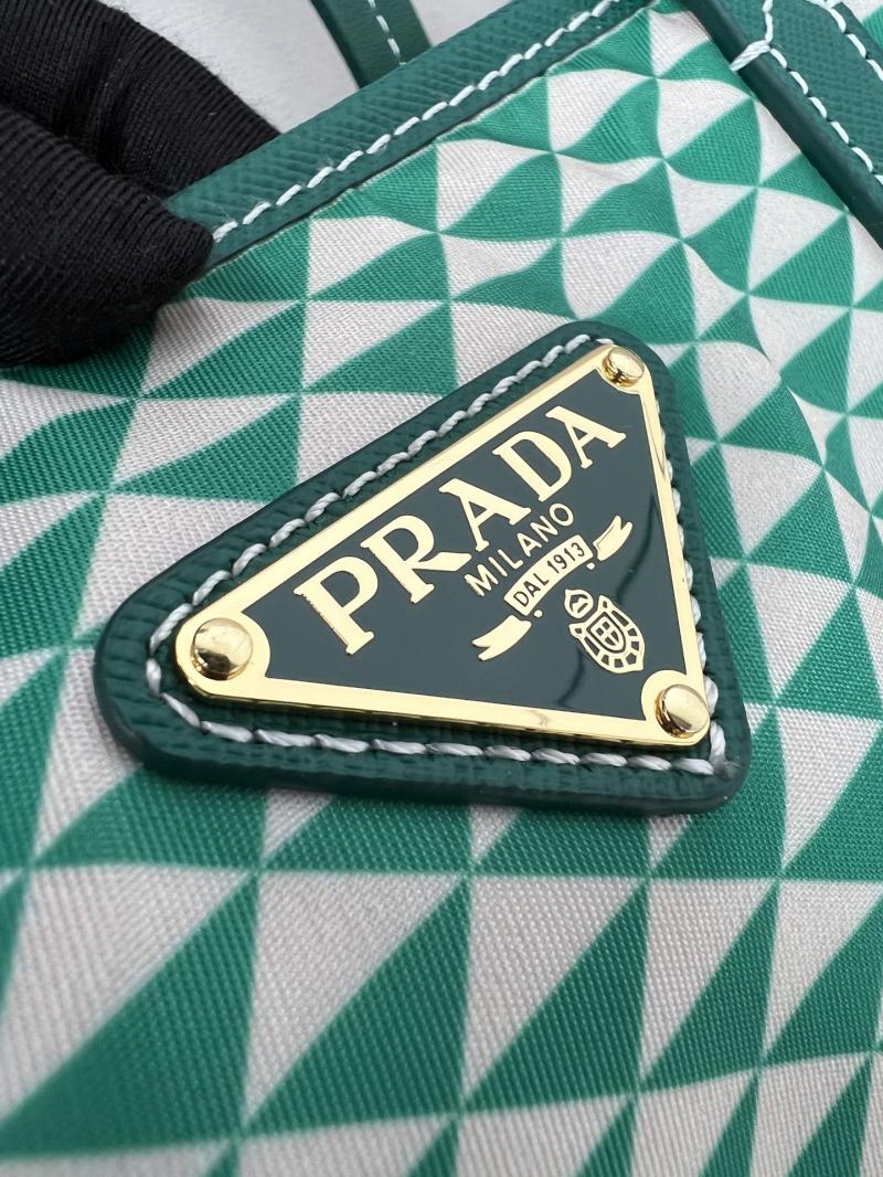 Prada Tote bag Green 1BG552