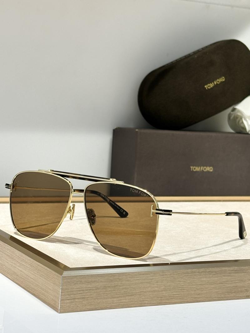 Tom Ford Sunglasses TF1017