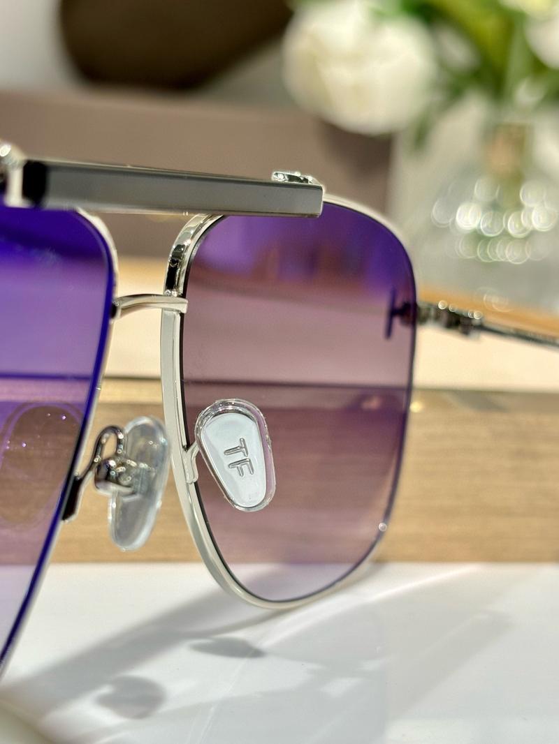 Tom Ford Sunglasses TF1017