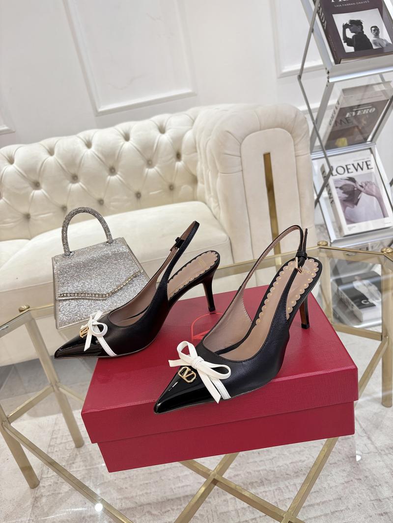 Valentino Pumps SVP42402