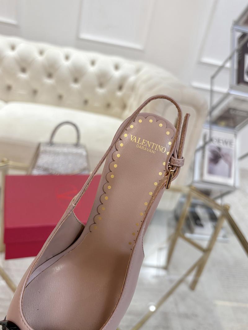 Valentino Pumps SVP42404