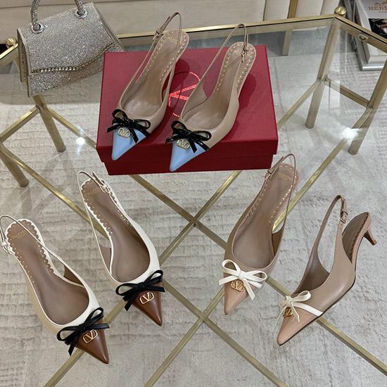 Valentino Pumps SVP42409