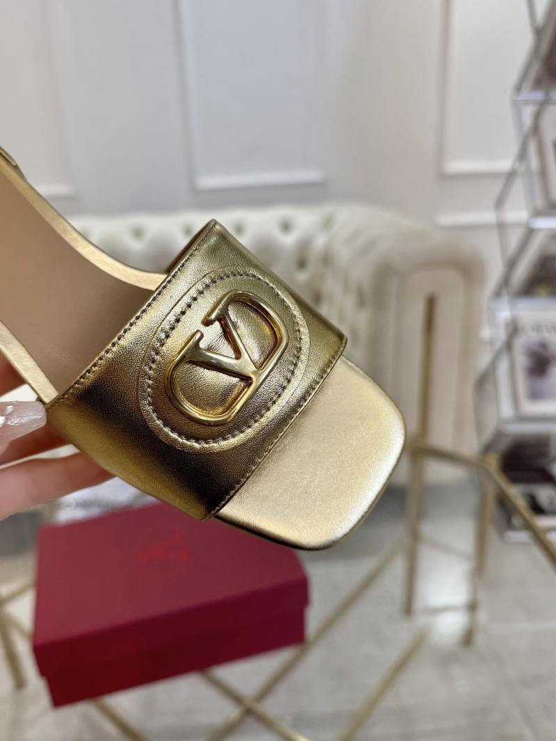 Valentino Sandals SVS42404