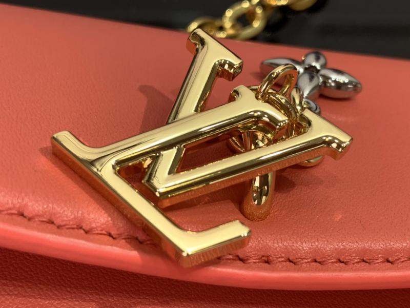 Wallet On Chain LV Bloom Sweet Coral M14564