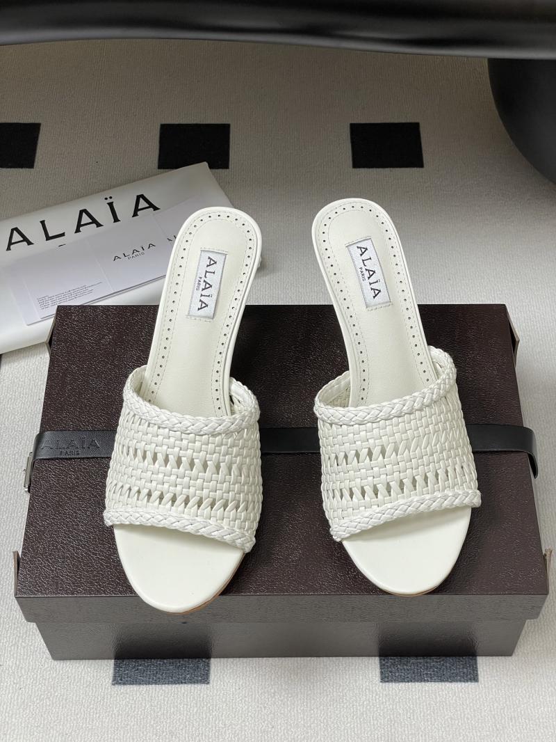Alaia Sandals SAS60102