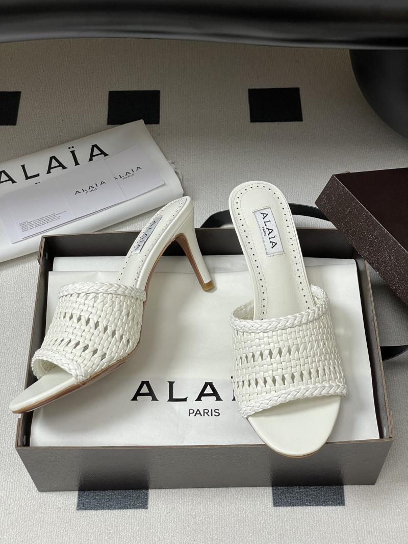 Alaia Sandals SAS60102