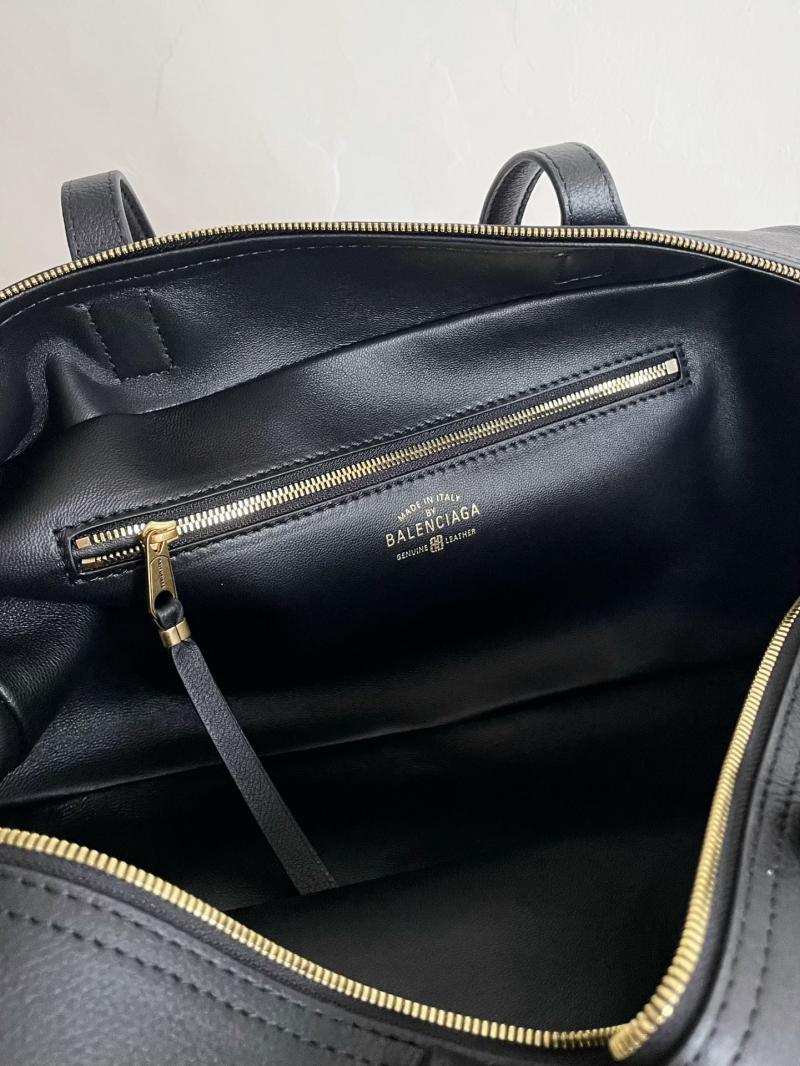Balenciaga Carrie Medium Bowling Bag Black 826425