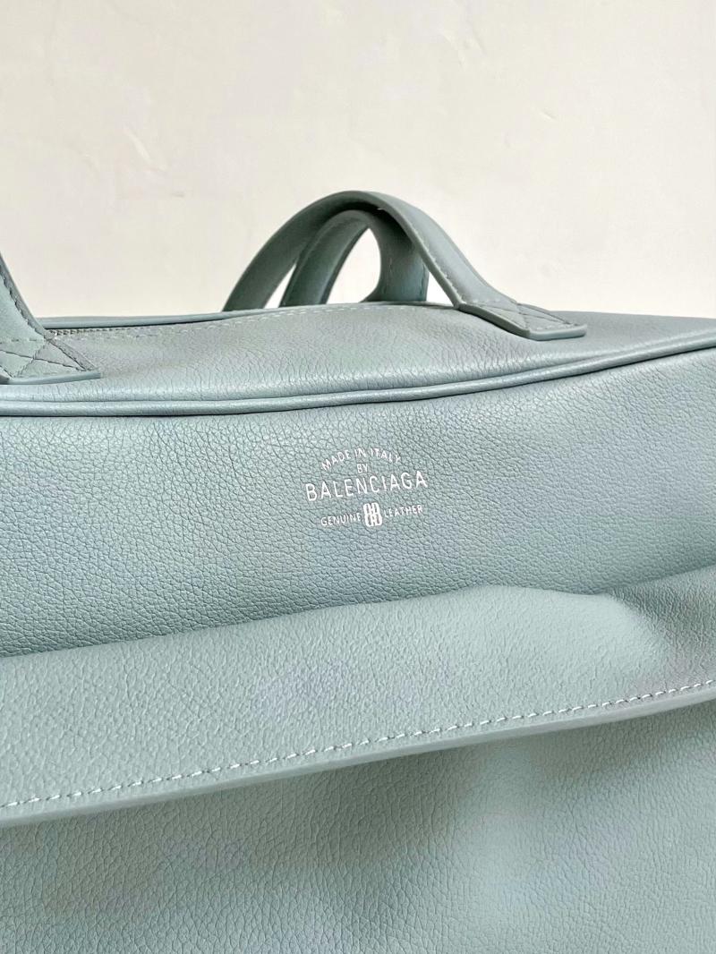 Balenciaga Carrie Medium Bowling Bag Mineral Green 826425