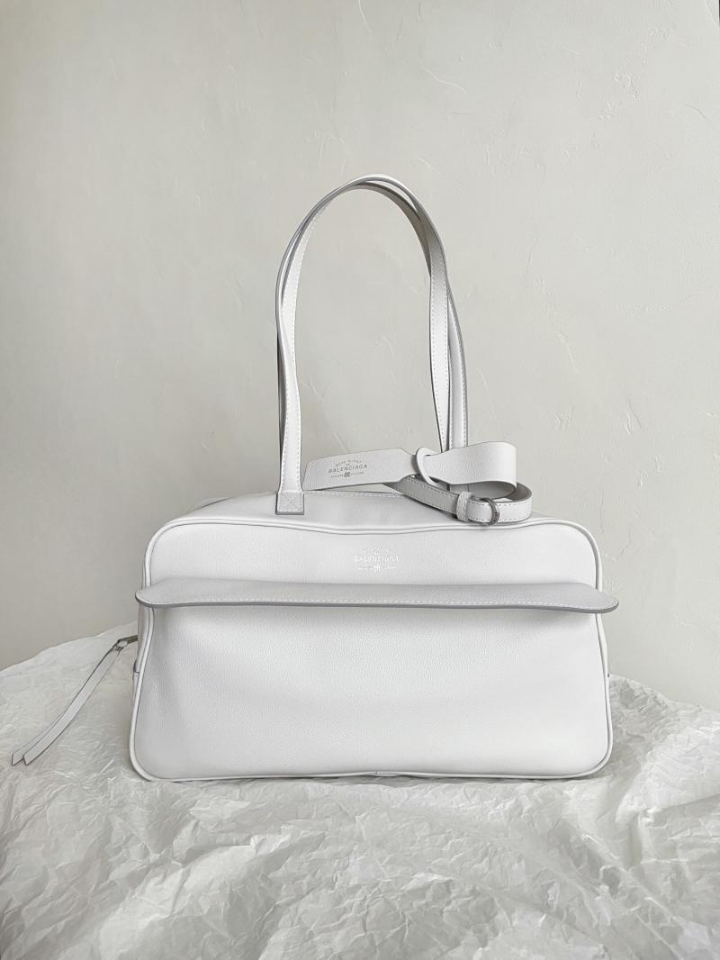 Balenciaga Carrie Medium Bowling Bag White 826425